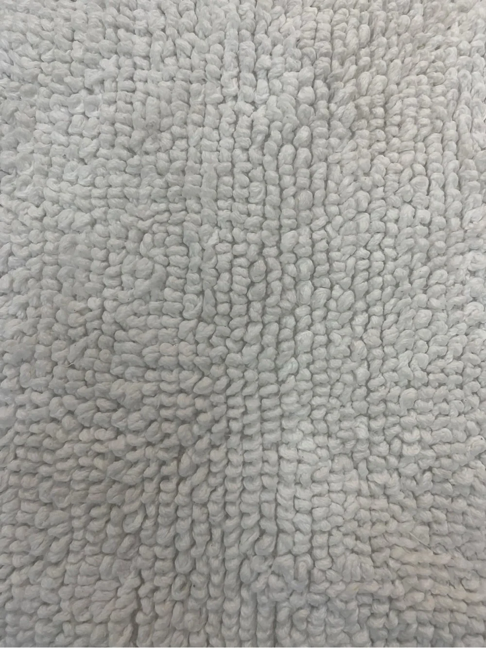 Juicy Couture Brooklyn Vintage Reversible Bath Rug White